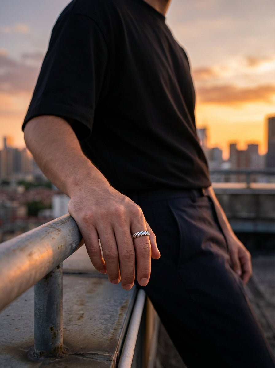 Strata Ring